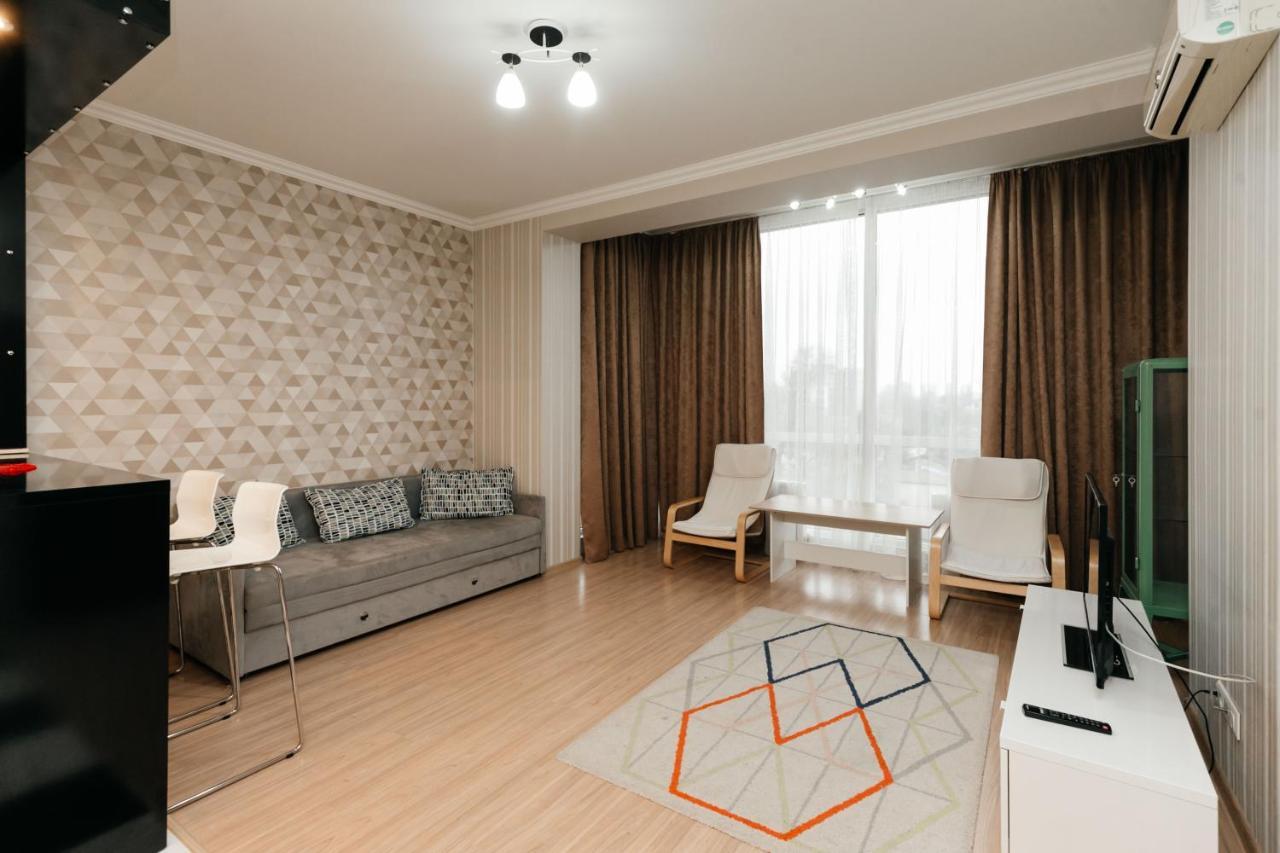 City Center Lev Tolstoi Residence Kişinev Dış mekan fotoğraf